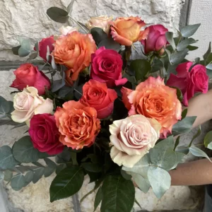bouquet de roses multicolors - livraison à genève